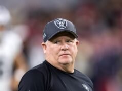 Raiders menembakkan koordinator ofensif Chip Kelly