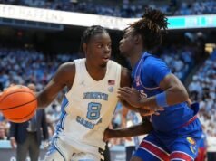 Rekap 25 Teratas: Negara Bagian Carolina Utara No. 25 mengalahkan Negara Bagian Kansas No. 19