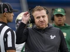 Laporan: Arkansas hampir mempekerjakan Alex Goresh dari USF sebagai pelatih kepala