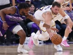 Luka Doncic dari Lakers menghentikan kembalinya Jazz dengan 33 poin