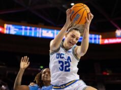 Tempat ke-3 bola basket wanita UCLA mendominasi Selatan untuk tetap tak terkalahkan