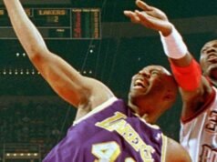 Mantan bintang Laker Elden Campbell, yang dikenal karena gayanya yang mudah, meninggal pada usia 57 tahun